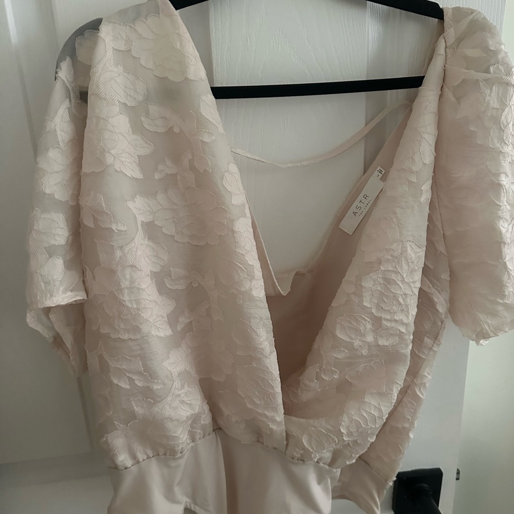 Astr Cream Floral Bodysuit